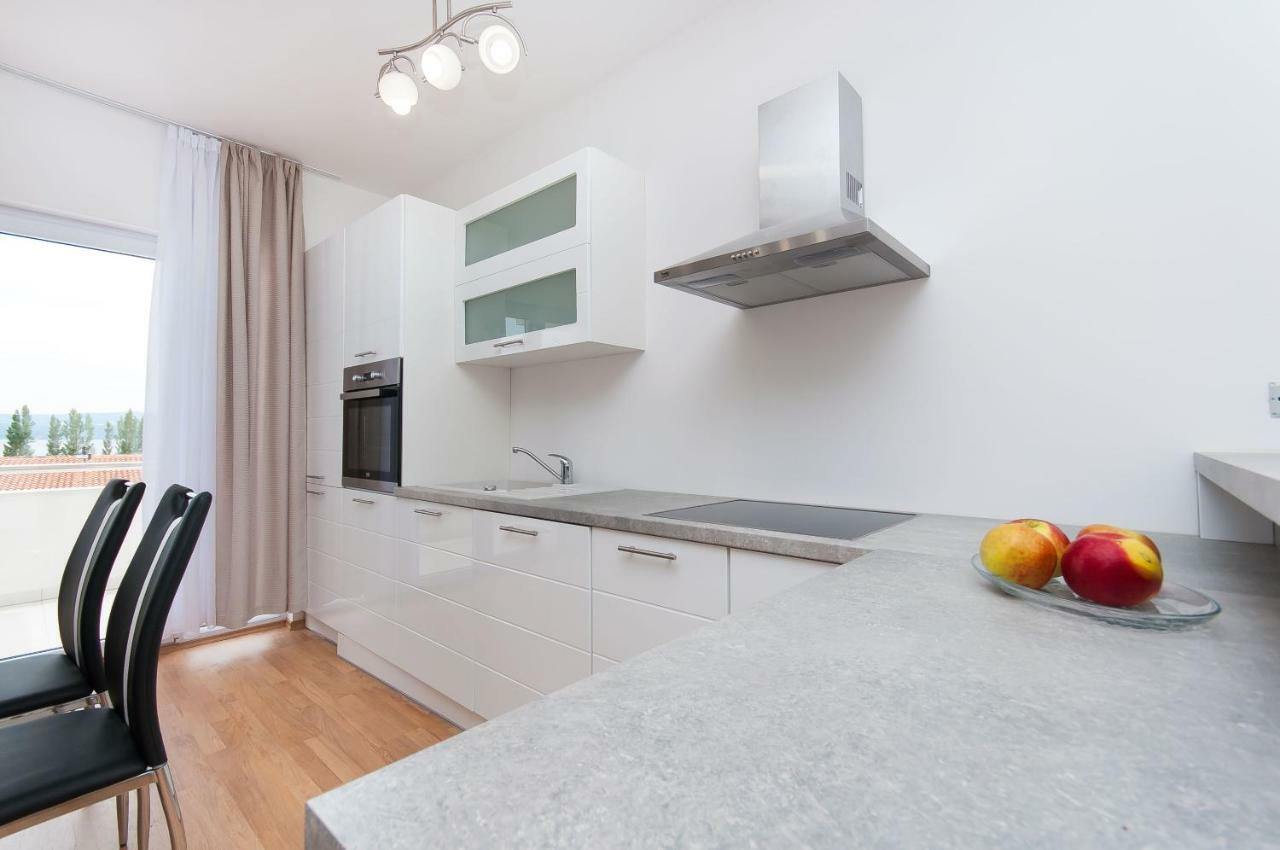 Apartman Mira- Omiš Esterno foto